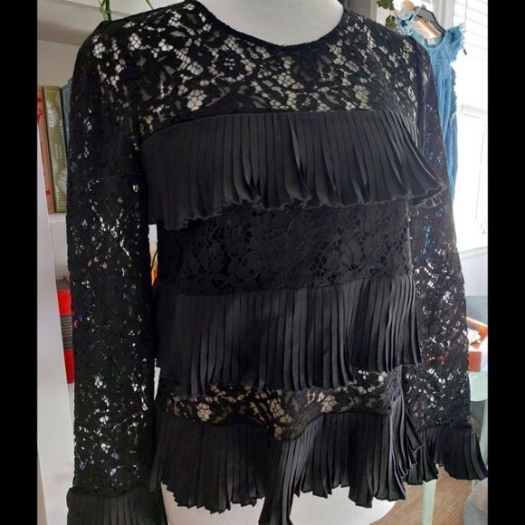 J Crew Long Sleeve Lace Ruffled Blouse Size 00 - Picture 2 of 8